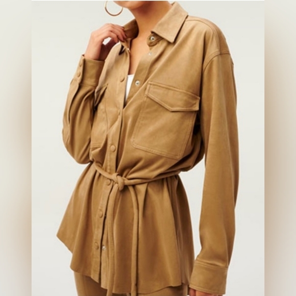 NWT GOOD AMERICAN CAMEL SHACKET. SIZE 6 - Picture 1 of 6